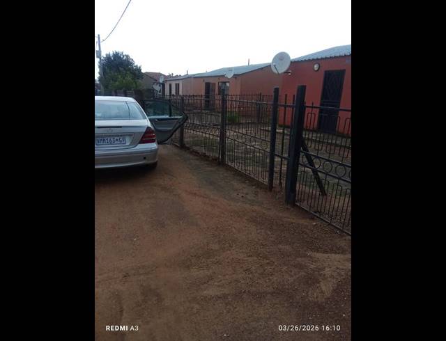 2 BEDROOM HOUSE FOR SALE IN PALM RIDGE